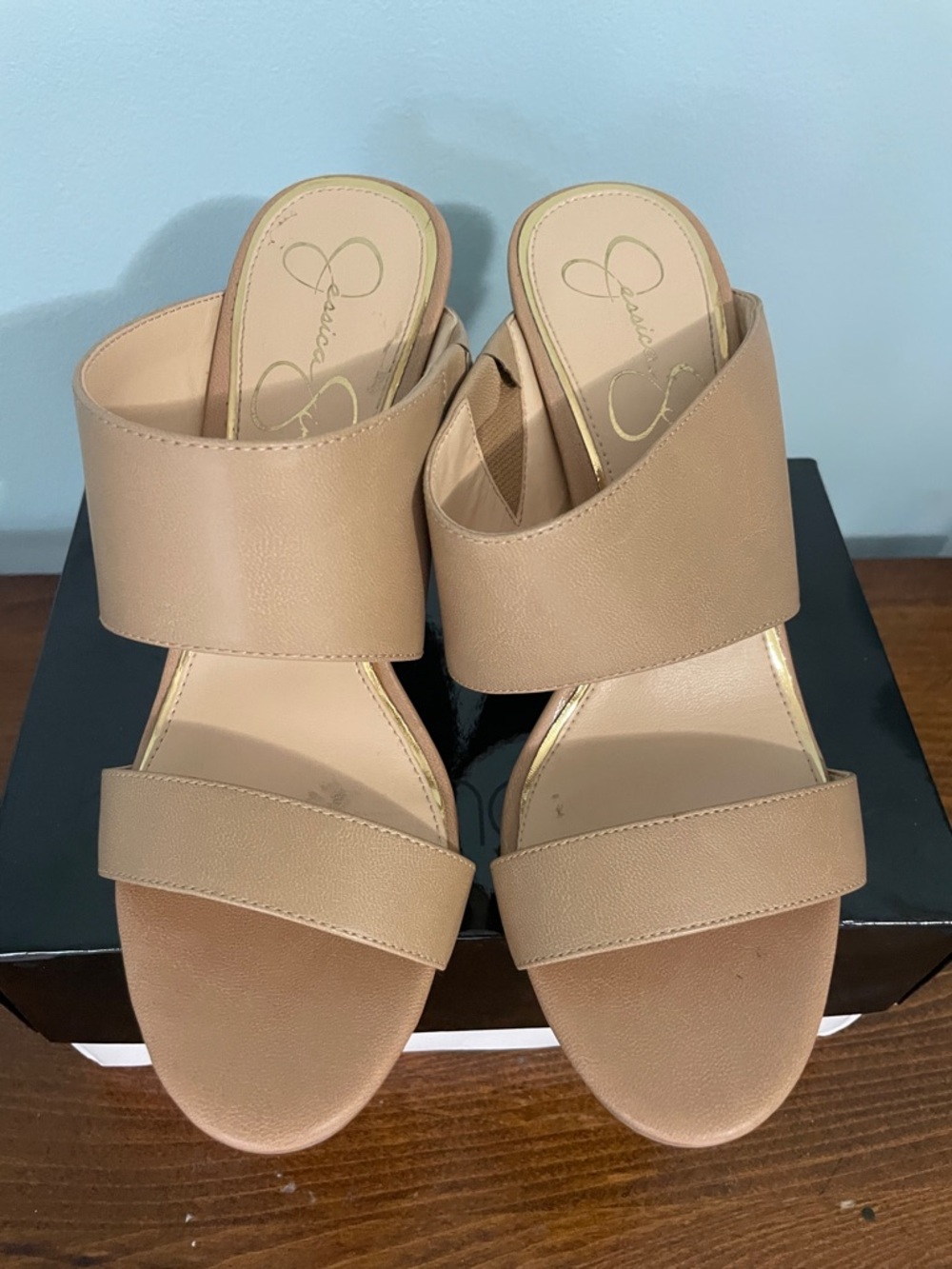 Jessica Simpson Beige Two-Band Heels